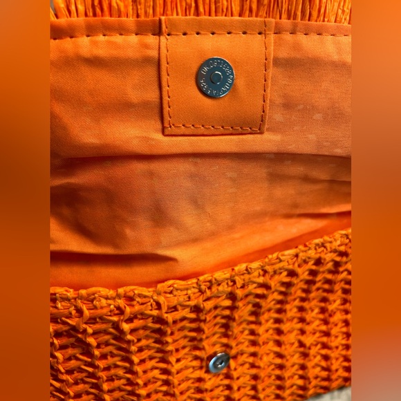 NWT SHEIN Straw Clutch - Picture 4 of 9